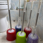 Toilet brush